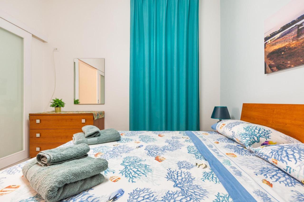 Marileo Apartments Lido Marini Esterno foto